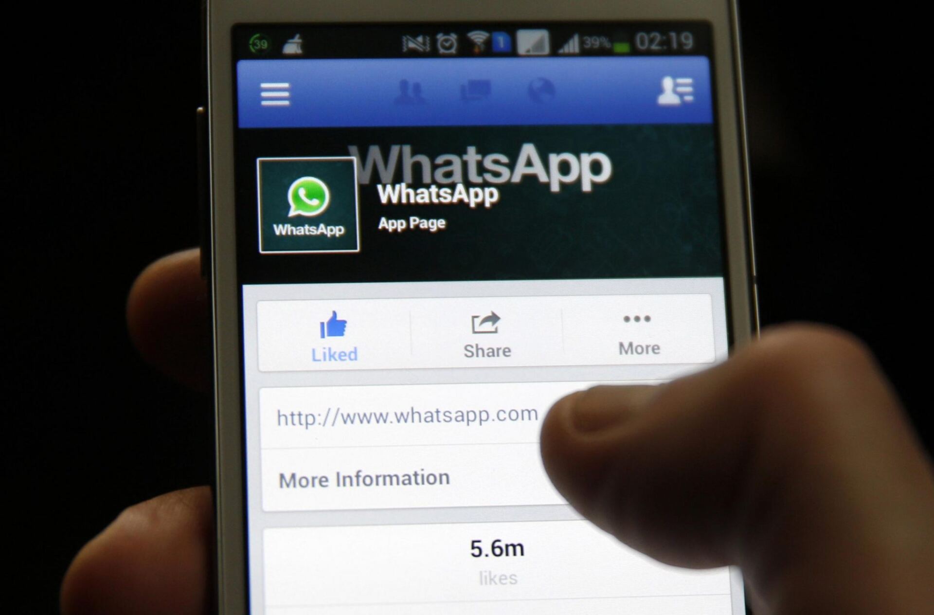WhatsApp alcanza los 900 millones de usuarios mensuales
